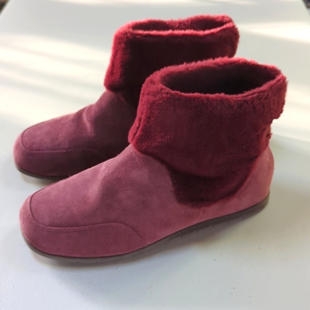 Vionic, Maizie, Port, slipper booties. Sz 8.5